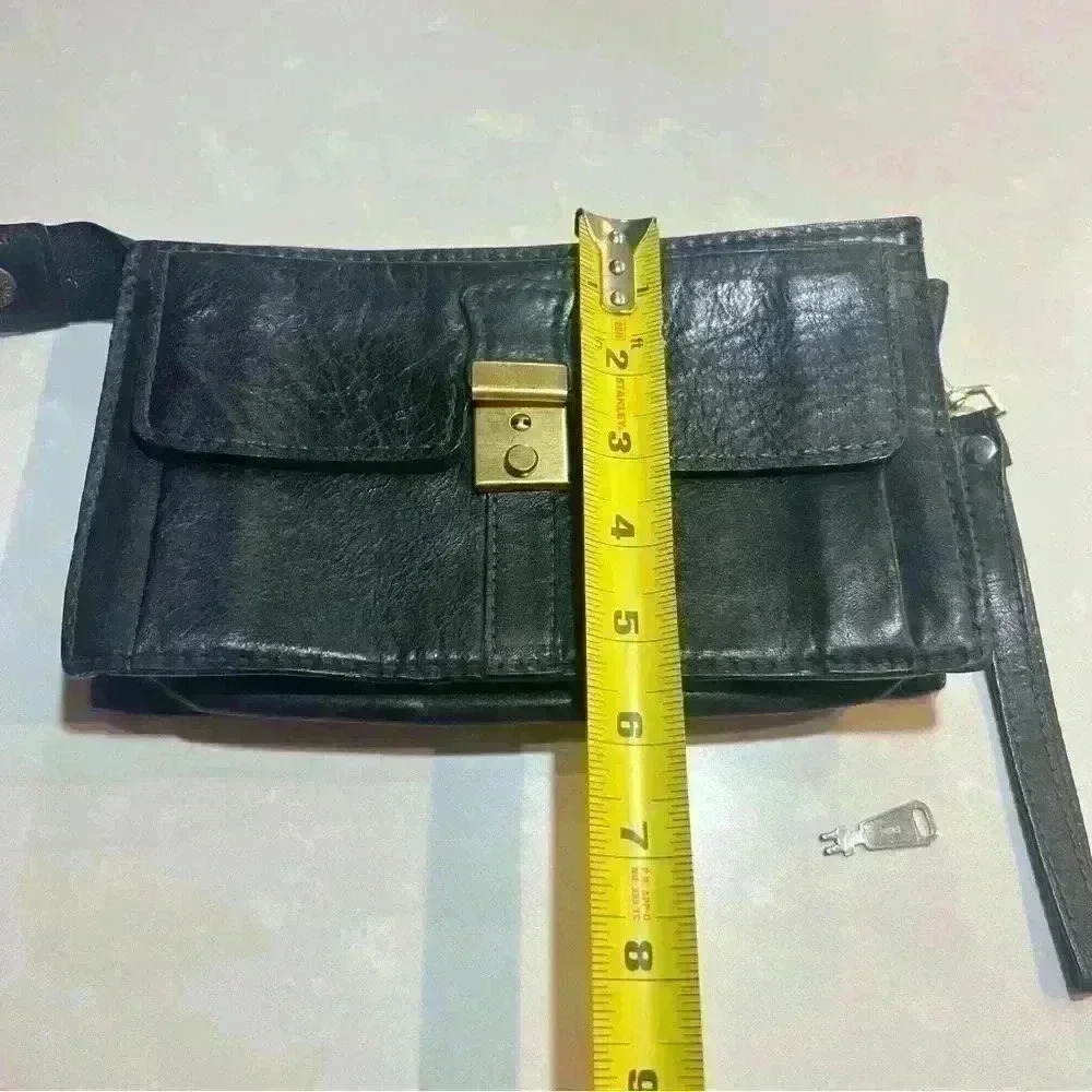 FIOCCHI ITALY BLACK LEATHER MESSENGER BAG MINI BAG WITH LOCK KEY - Picture 10 of 13